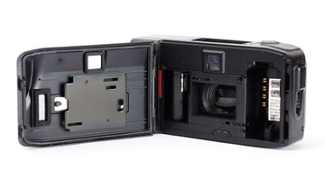 YASHICA T3 CARL ZEISS TESSAR 2,8/35 мм КОМПАКТНЫЙ