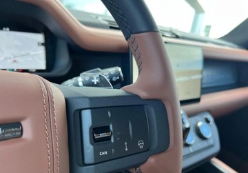 Land Rover Defender IV (L663) 90 5.0P V8 525KM 2025 Land Rover Defender Defender MY25.5 4.4P V8 635 PS AWD Auto 110 OCTA 4.4, zdjęcie 15