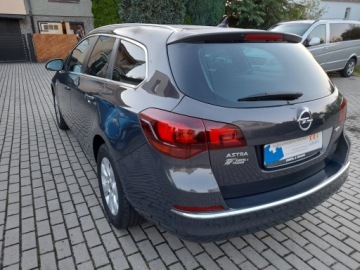Opel Astra K Sports Tourer 1.6 CDTI 136KM 2016 Opel Astra J Lift 2016r 1.6 diesel 6 biegow Navi Kamera Tempomt, zdjęcie 2