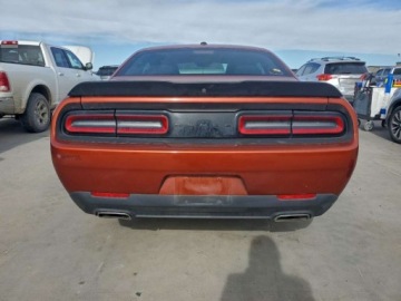 Dodge Challenger III 2021 Dodge Challenger Sxt 2021 3.6 Benzyna 303KM, zdjęcie 2