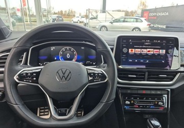 Volkswagen T-Roc I SUV Facelifting 1.5 TSI ACT 150KM 2023 Volkswagen T-Roc 1.5 Benzyna 150KM, zdjęcie 13