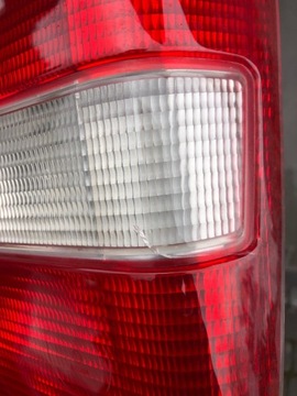 Volvo 940 960 S90 lampa tylna lewa wewnętrzna