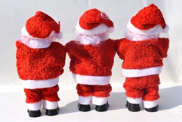 Танцующий Санта играет музыку 17 см.