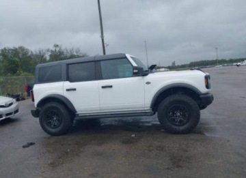 Ford Bronco VI 2023 Ford Bronco 2023, 2.7L, 4x4, WILDTRAK, od ubezpieczalni 2.7 Benzyna 315KM, zdjęcie 2