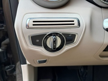 Mercedes GLC C253 SUV 2.0 250 211KM 2015 Mercedes GLC 250 211 KM 4x4 Europa Skóry LEDy ILS, zdjęcie 12