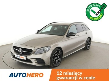 Mercedes Klasa C W205 Kombi Facelifting HYBRYDA 2.0 300 e 320KM 2020 Mercedes C 300 GRATIS! Pakiet Serwisowy o