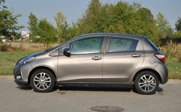 Toyota Yaris III Hatchback 5d Facelifting 2017 1.0 VVT-i 72KM 2020 Toyota Yaris GWARANCJA, 2020r, 1.0 Benzyna, Niski przebieg, Bogate wyposaz, zdjęcie 18