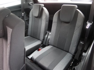 Peugeot 5008 II Crossover Facelifting 1.2 PureTech 130KM 2021 Peugeot 5008 PureTech 130, 7 miejsc, Klima, zdjęcie 18