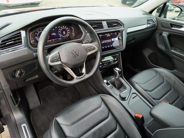 Volkswagen Tiguan II SUV Facelifting 2.0 TSI 190KM 2022 Volkswagen Tiguan Elegance 2.0 TSI 190KM 4x4 DSG S, zdjęcie 12