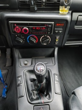 BMW Seria 3 E36 Coupe 316 i 102KM 1996 BMW 316 klimatyzacja bez korozji ładna zadbana, zdjęcie 15
