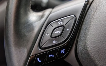 Toyota C-HR I Crossover 1.8 Hybrid 122KM 2018 Toyota C-HR 1.8 Hybrid Prestige 1.8 Hybryda 122KM, zdjęcie 38