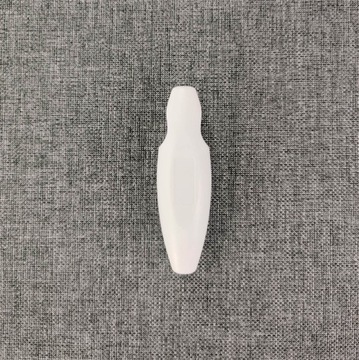 Цепной грузик для рулонных штор в белой кассете.