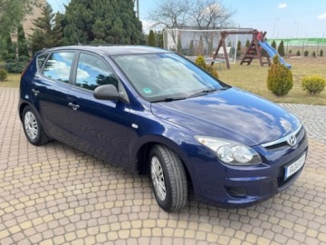 Hyundai i30 I Hatchback 1.4 109KM 2008 Hyundai i30 1.4 109KM Klima Tablet Kamera cofania GPS Sprawdz 1.4, zdjęcie 29