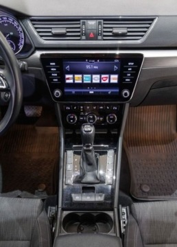 Skoda Superb III Liftback 2.0 TSI 280KM 2018 Skoda Superb 2.0 TSI 4x4 Ambition DSG 2.0 Benzyna 280KM, zdjęcie 25