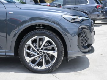 Audi Q5 II SUV Facelifting 2.0 40 TFSI MHEV 204KM 2026 AUDI Q5 TFSI quattro S line Suv 2.0 (204KM) 2026, zdjęcie 15