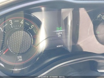 Dodge Challenger III 2021 Dodge Challenger R.T 2021 5.7l 5.7 Benzyna 372KM, zdjęcie 10