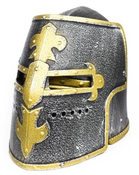 Шлем с рыцарским пластиковым костюмом замаскированным костюмом для ребенка