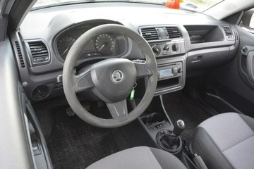 Skoda Fabia 2014 Škoda Fabia Skoda Fabia 1.6TDI Polski Salon, zdjęcie 15
