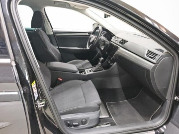 Skoda Superb III Kombi Facelifting 2.0 TDI SCR 150KM 2023 Skoda Superb Bezwypadkowy Bogate wyposazenie faktura VAT 2.0 Diesel, zdjęcie 5