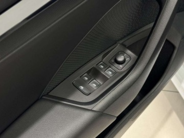 Skoda Octavia IV Kombi 2.0 TDI 115KM 2022 Skoda Octavia Ambition Kamera cofania CarPlayAndroid Auto LED 2.0, zdjęcie 18