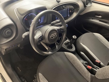Toyota Aygo X 1.1 VVT-i 72KM 2022 Toyota Aygo X 1.0 VVTi Comfort II (2014-) Toyota A, zdjęcie 9