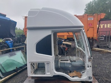 Iveco Stralis S Way, узкая кабина, новая модель, 17 000 злотых нетто