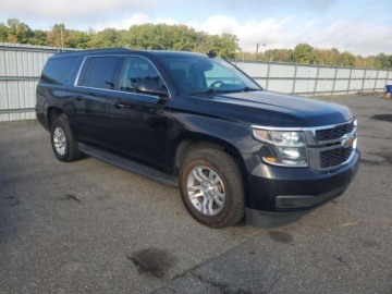 Chevrolet Suburban GMT900 2020 Chevrolet Suburban K1500 LT 2020 5.3L 5.3 Benzyna 355KM, zdjęcie 4