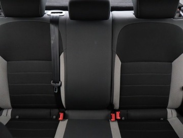 Skoda Rapid II Spaceback 1.2 TSI 110KM 2017 Skoda Rapid 1.2 TSI, Salon Polska, Klima, zdjęcie 9