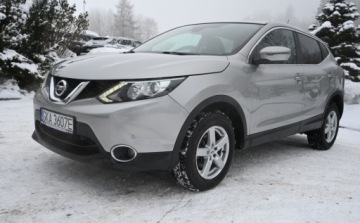 Nissan Qashqai II Crossover 1.2 DIG-T 115KM 2016 Nissan Qashqai 1.2 DIG-T N-Vision Xtronic Kamera 360 Nawigacja 1.2 Benzyna, zdjęcie 1