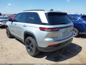 Jeep Grand Cherokee V 2023 Jeep Grand Cherokee 2023,. 3.6L 3.6 Benzyna 293KM, zdjęcie 4