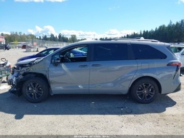 Toyota Sienna III 2025 Toyota Sienna xse, 2025r., 4x4, 2.5L 2.5 Benzyna 245KM, zdjęcie 5