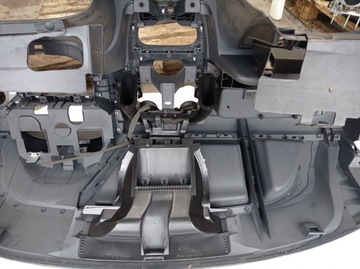 ПРИБОРНАЯ ПАНЕЛЬ КОКПИТ DACIA DOKKER 681007344R