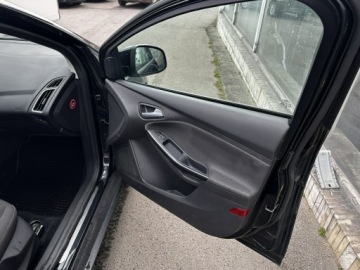 Ford Focus III Kombi Facelifting 1.0 EcoBoost 125KM 2015 Ford Focus 125KM Model 2016, zdjęcie 22