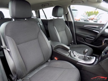 Opel Insignia I Sports Tourer Facelifting 2.0 CDTI ECOTEC 130KM 2014 Opel Insignia COSMO 130 Navi Parkdistance 2.0 Diesel 130KM, zdjęcie 22