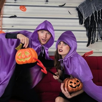 HALLOWEEN PELERYNA Z KAPTUREM FIOLETOWA CZAROWNICA CZARODZIEJ STRÓJ KOSTIUM