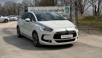 DS 5 Hatchback (Citroen) 1.6 THP 156KM 2013 Citroen DS5 Raty 1.6 benz Automat Klimatronic Zarej w PL Biala Perla Gwara, zdjęcie 5