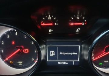 Opel Astra K Hatchback 5d 1.4 Turbo 125KM 2019 Opel Astra Pierwszy wlasciciel. Salon Polska 1.4 Benzyna 125KM, zdjęcie 4