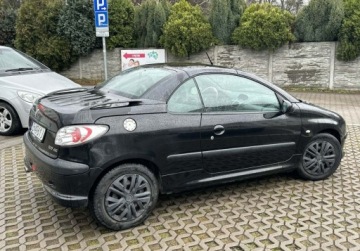 Peugeot 206 2003 Peugeot 206 2.0 benzyna 136KM 2.0 Benzyna 138KM, zdjęcie 3