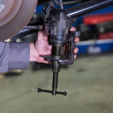 КОМПЛЕКТ ДЛЯ СНЯТИЯ ТОРМОЗНОГО ПОРШНЯ, 21 ЭЛЕМЕНТ.