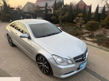 Mercedes Klasa E W212 Coupe 250 CGI BlueEFFICIENCY 204KM 2010 Mercedes E250 CGI BlueEFFICIENCY Automatik Avantgarde 204KM 2010r Zamiana!, zdjęcie 21