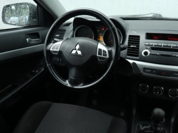 Mitsubishi Lancer IX Sportback 1.8 DID MIVEC 150KM 2010 Mitsubishi Lancer 1.8 DI-D+, Salon Polska, Klima, zdjęcie 6