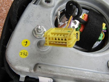 ПОДУШКА БЕЗОПАСНОСТИ ВОДИТЕЛЯ MERCEDES W212 A2128600102