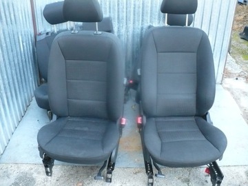 MERCEDES B-KLASA W245 FOTEL FOTELE EUROPA PODUSZKI