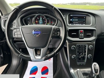 Volvo V40 II Cross Country 2.0 D2 DRIVE-E 120KM 2015 Volvo V40 D2 RDesign 1.6D 120 KM 2015r, zdjęcie 20