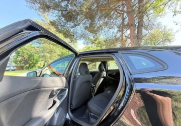 Volvo V40 II Cross Country D2 115KM 2013 Volvo V40 Volvo V40 D2 Momentum 1.6 Diesel 115KM, zdjęcie 20