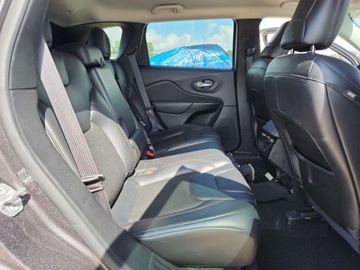 Jeep Cherokee V 2021 Jeep Cherokee Trailhawk 2021 3.2l 3.2 Benzyna 271KM, zdjęcie 11