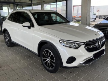 Mercedes GLC C254/X254 2025 GLC 200 d 4-Matic Avantgarde 2.0 (163KM) 2025, zdjęcie 1