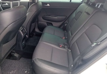 Kia Sportage IV SUV Facelifting 1.6 GDI 132KM 2019 Kia Sportage Kia Sportage IV 1.6 Benzyna 68 tyskm przebiegu 1.6 Benzyna, zdjęcie 17