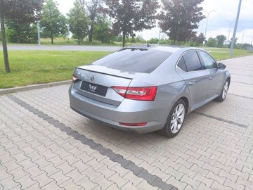 Skoda SuperB MK3 3V Spoiler Lotka podkład
