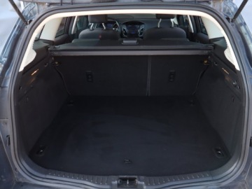 Ford Focus III Kombi Facelifting 1.0 EcoBoost 125KM 2014 Ford Focus 1.0 EcoBoost, Klima, Klimatronic, zdjęcie 13